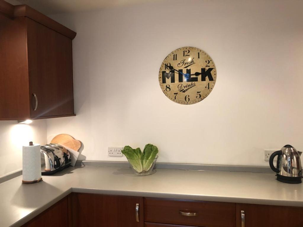 Comfy Two Bedroom Apartment Right In The City Centre Glasgow Extérieur photo