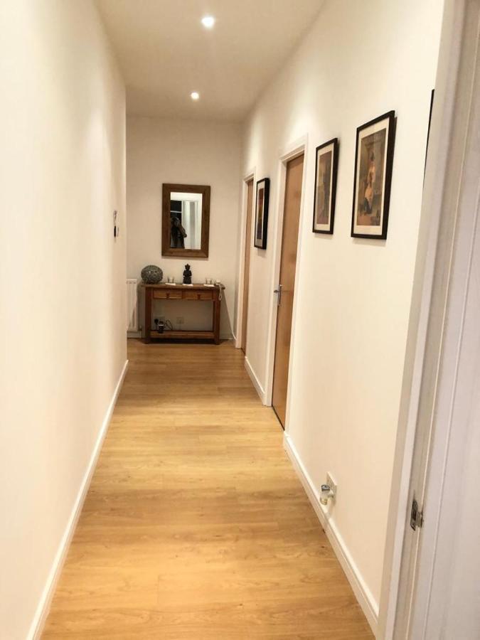 Comfy Two Bedroom Apartment Right In The City Centre Glasgow Extérieur photo