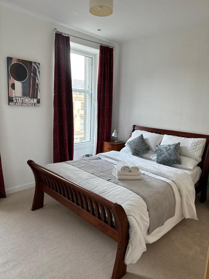 Comfy Two Bedroom Apartment Right In The City Centre Glasgow Extérieur photo